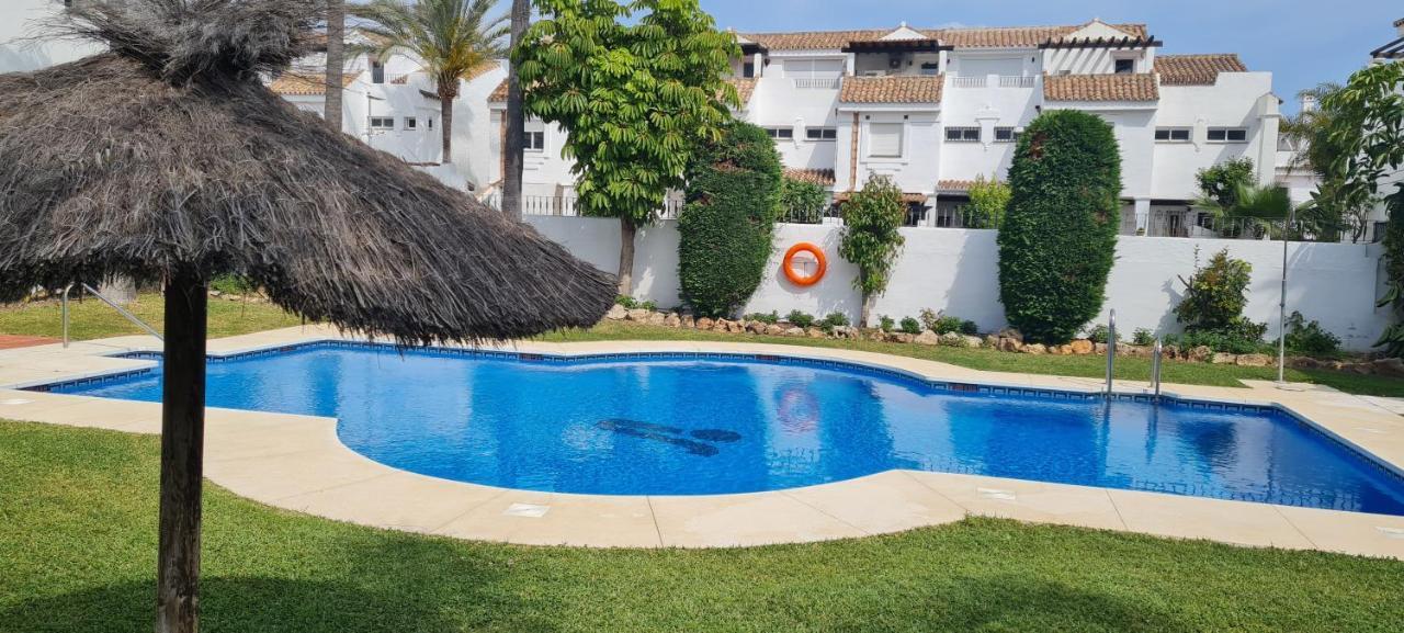 Serenity Luxury , Puerto Banus Marbella Esterno foto